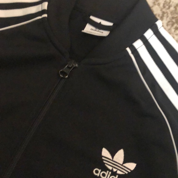 Adidas sweater - Picture 2 of 4
